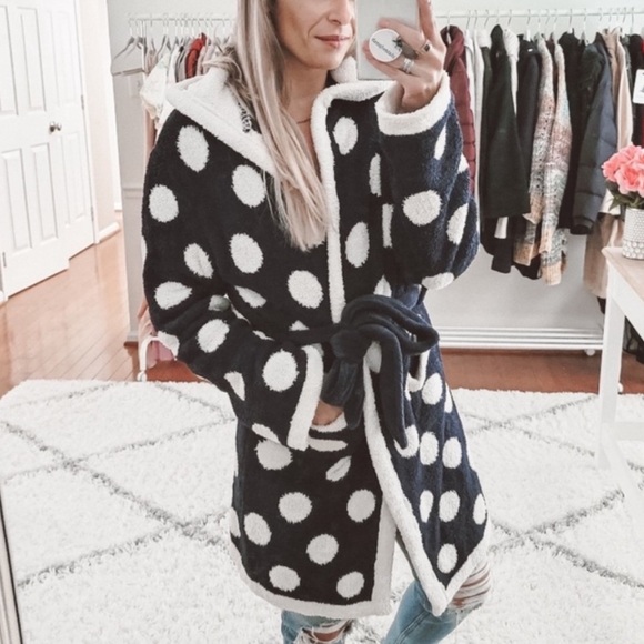 Barefoot dreams cozy chic navy polka dot robe Size 2 - Picture 1 of 15